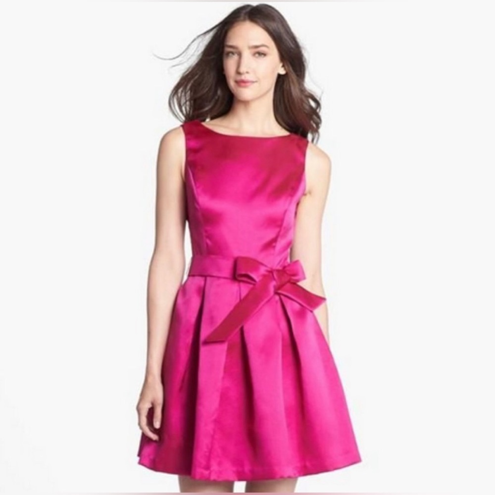 NWT Issac Mizrahi New York Fit and Flare Open Back Dress